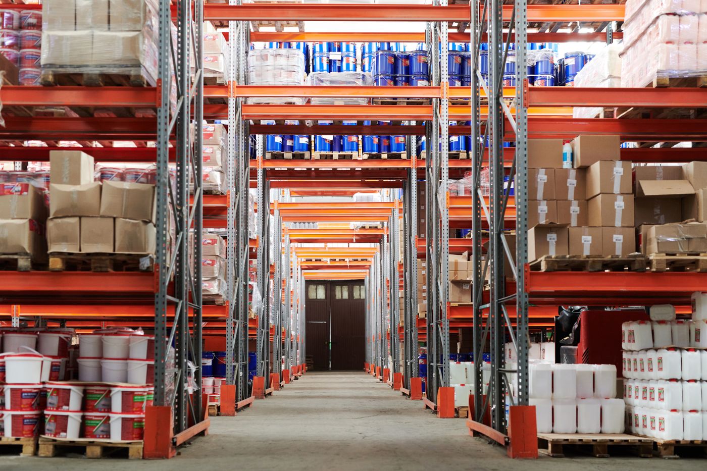 Warehouse storage in Dubai